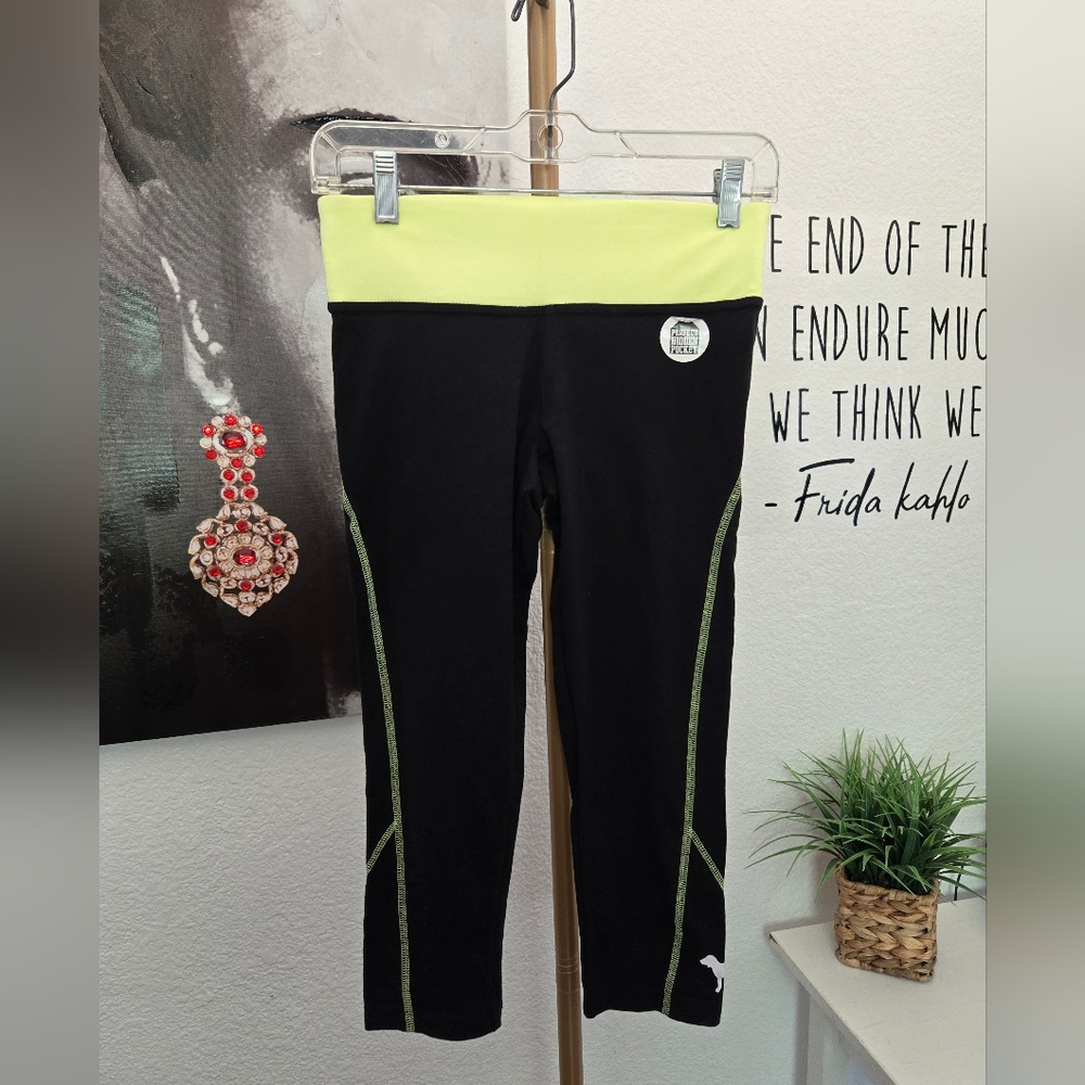 NWT Pink Victorias Secret Yoga Crop Black and Yellow Athletic Leggings Size XS